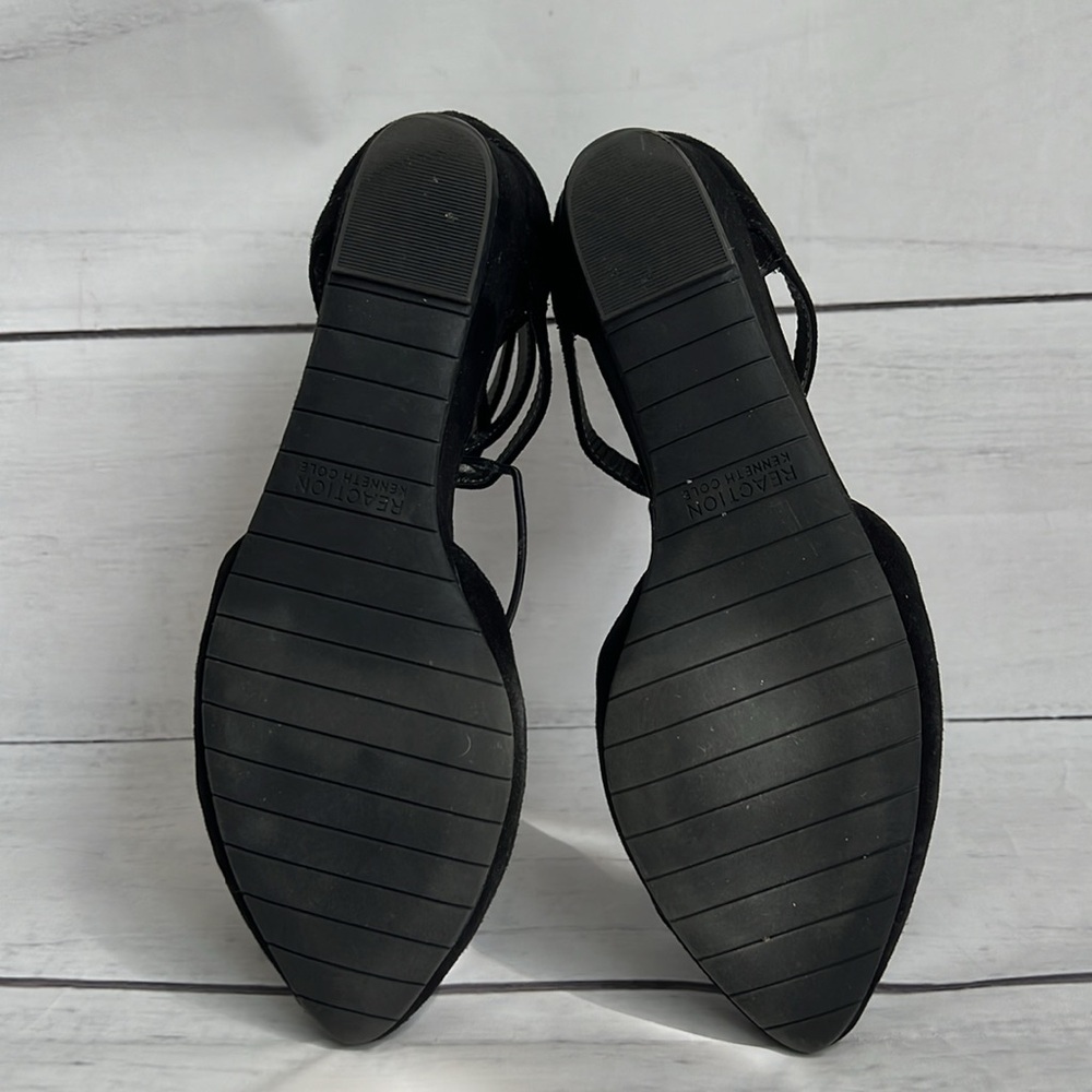 Reaction Kenneth Cole Black Heel With String Suede US 6.5 Med - Picture 9 of 10